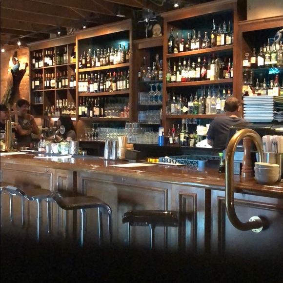 Profile Picture of Jason Pound (@jasonpound) on Poshmark