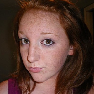 Profile Picture of Carlee Green (@carleexx) on Myspace