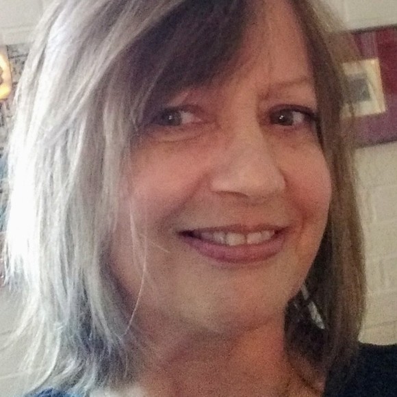 Profile Picture of Adrienne Bruchsaler (@abruchsaler) on Poshmark