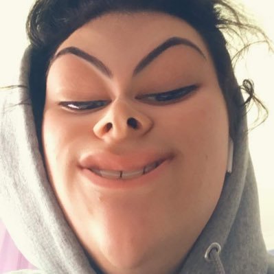 Profile Picture of Katie St. Laurent (@KatieStLaurent1) on Twitter