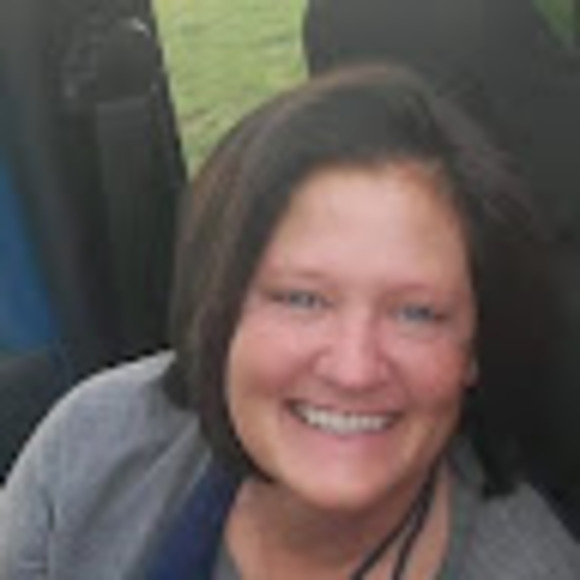 Profile Picture of Bobbijo Hackett (@cricketthackett) on Poshmark