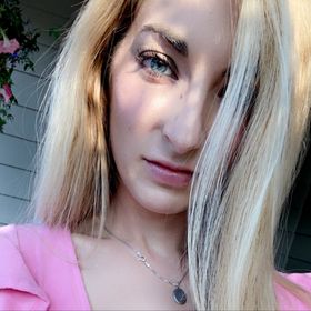 Profile Picture of DS (@danielleshuler1992) on Pinterest