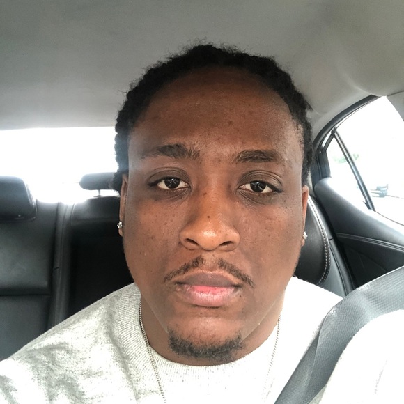 Profile Picture of Gregory Thomas (@greg_nyc) on Poshmark