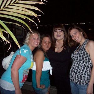 Profile Picture of Holly Redding (@160587093) on Myspace