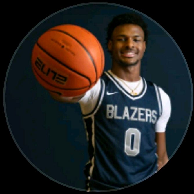 Profile Picture of Bronny James (@officialbronnyjamess) on Tiktok