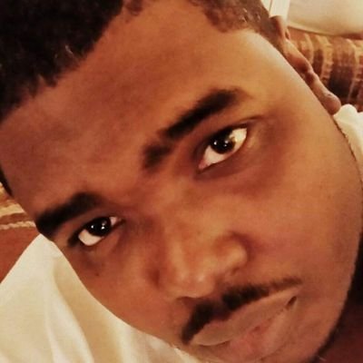 Profile Picture of Julian Harris Gibson (@JulianHGibson) on Twitter