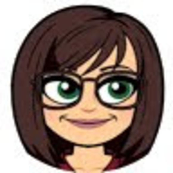 Profile Picture of Vicki Fields (@vitty3217) on Poshmark