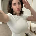 Profile Picture of Gianna Moore (@Gianna-Moore) on Facebook