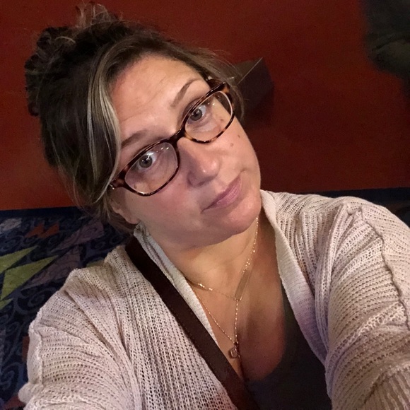 Profile Picture of Jaclyn Lucibello (@jrluc14) on Poshmark