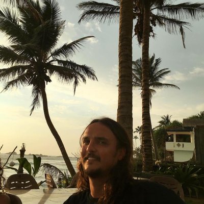 Profile Picture of Tim Verrender (@timverrender) on Twitter