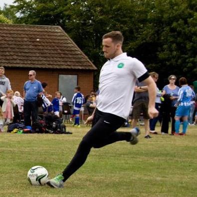 Profile Picture of Chris Funnell (@ChrisLFA) on Twitter