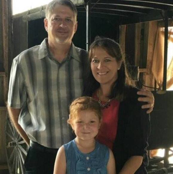 Profile Picture of Amy Holt (@maholttn) on Poshmark