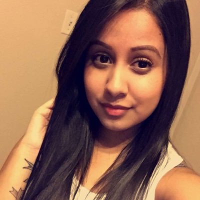 Profile Picture of Danielle Palacios (@dani_palacios11) on Twitter