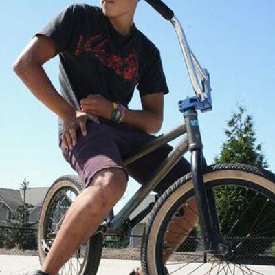 Profile Picture of Teryn James Hinrichs (@Teryn_Hinrichs) on Twitter