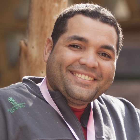 Profile Picture of Mostafa Omar (@mostomah) on Poshmark