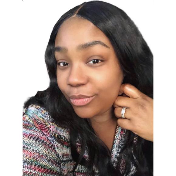 Profile Picture of Chrissy Lindsay (@chrissy199321) on Poshmark