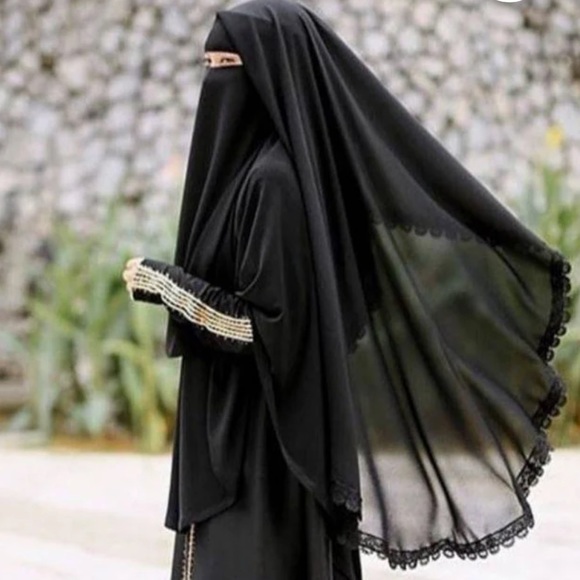 Profile Picture of Aigun Saparovi (@tengiz) on Poshmark