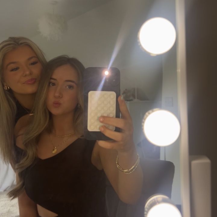 Profile Picture of emma walsh (@..emmawalsh) on Tiktok