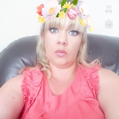 Profile Picture of Janet McCartney (@JanetMcCartney9) on Twitter