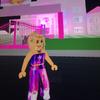Profile Picture of lolaroachroblox123 (@@roblox._.girl20100) on Tiktok