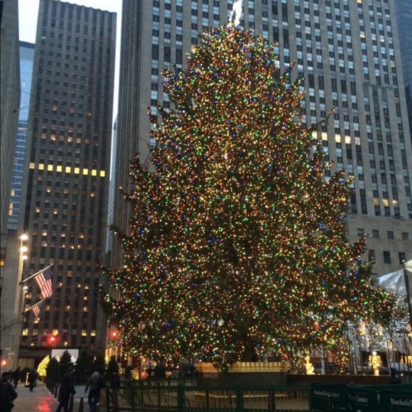 Profile Picture of Victor Pezoa (@vick1_8) on Poshmark