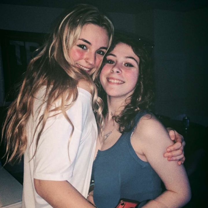 Profile Picture of Amber Saar (@amber..spams) on Tiktok