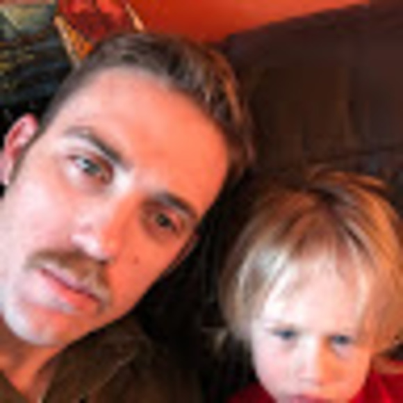 Profile Picture of Andy Goplin (@andygoplin) on Poshmark