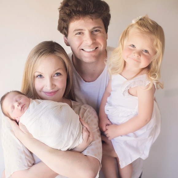 Profile Picture of Paulina Temple (@pdtemple) on Poshmark