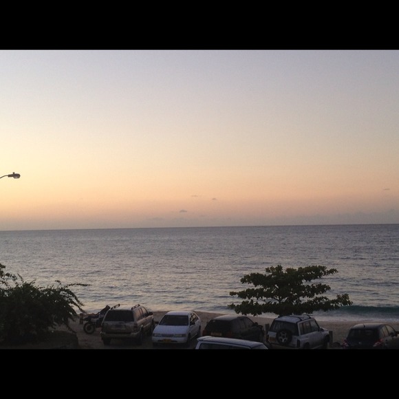 Alex Pierret - Poshmark Profile Picture of Alex Pierret (@apierret) on Poshmark