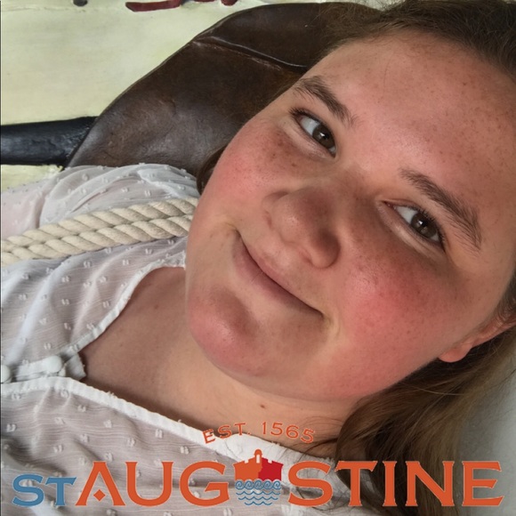 Profile Picture of Jenna Beute (@jenna6700) on Poshmark
