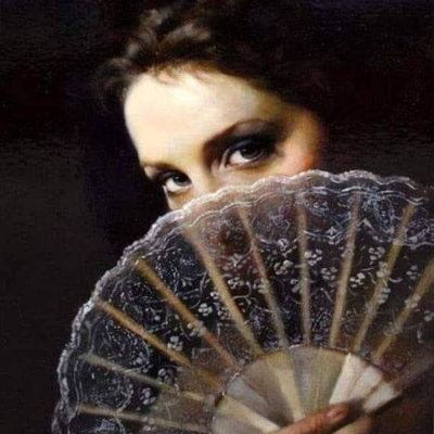 Profile Picture of Elena Leo 🌞🎨🎹📖📚🗞️✒️💼 (@ElenaLeo13) on Twitter