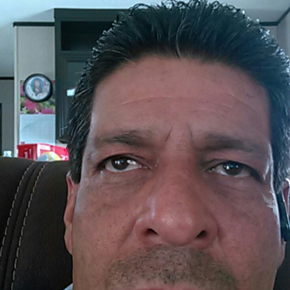 Profile Picture of Raul Barron (@shanel4721) on Poshmark