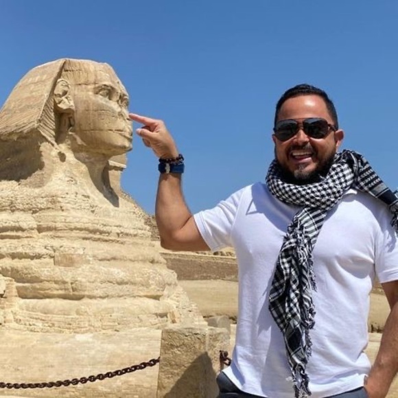 Profile Picture of Victor Paulino (@upc7) on Poshmark