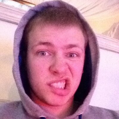 Profile Picture of Chris Barks (@hotshotz92) on Twitter