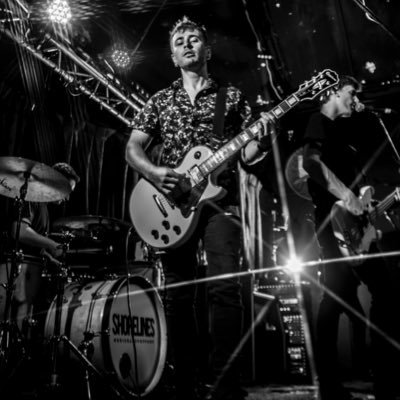 Profile Picture of Dylan Thompson  🌊 (@DylanSHRLNS) on Twitter