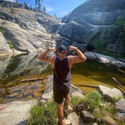 Profile Picture of Julian Ramos (@ThatGuy1855) on Twitter