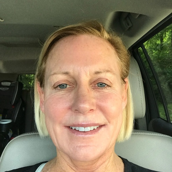 Profile Picture of Kim Trotter (@kimtrotter3) on Poshmark