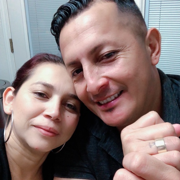 Profile Picture of Ericka Paz (@jesuarpaz1427) on Poshmark