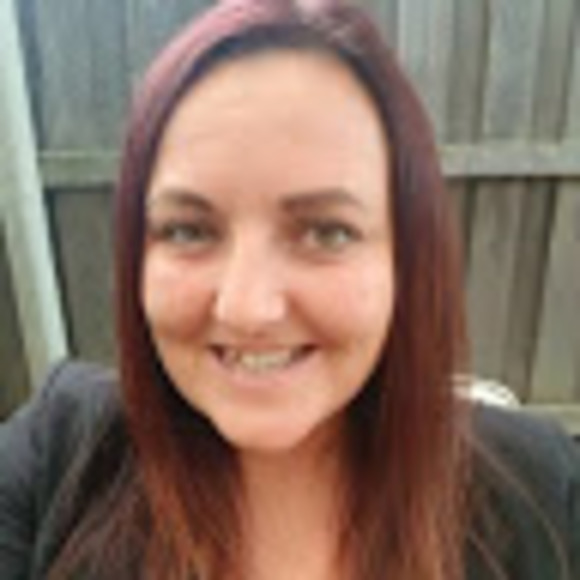 Profile Picture of Tamara Williams (@tamara87785) on Poshmark