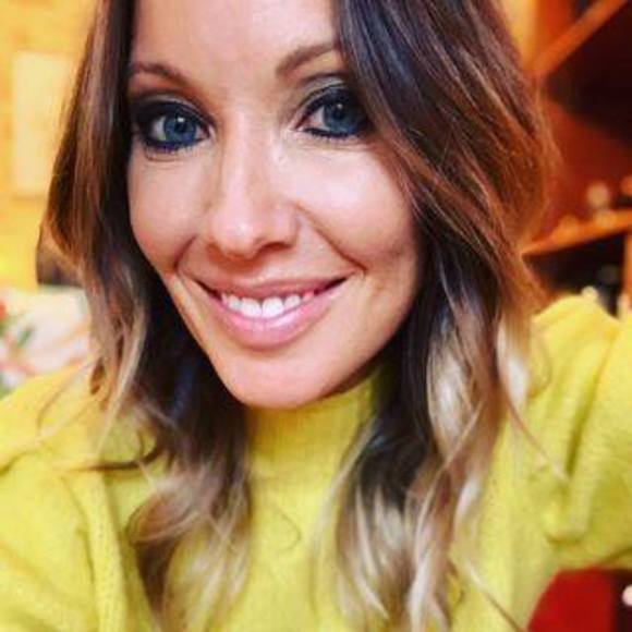 Profile Picture of Jessie Stackhouse (@jsrecriter) on Poshmark