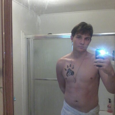 Profile Picture of Connor David Caras (@connorlupa) on Twitter