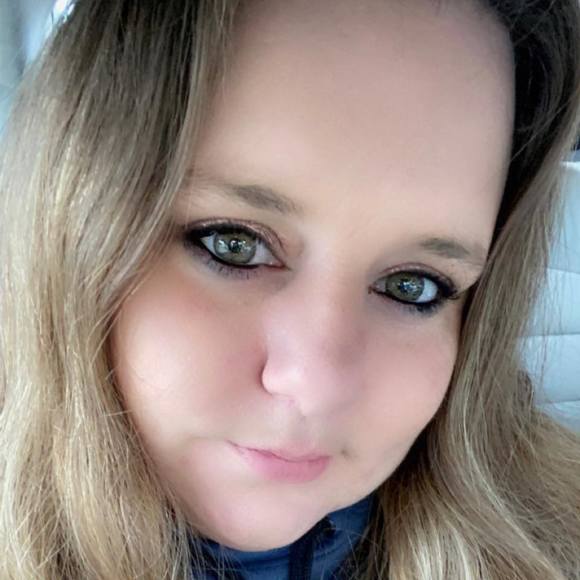 Profile Picture of Marsha Brownell (@marshabrownell) on Poshmark