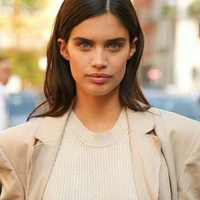 Profile Picture of Sara Pinto Sampaio (@MyQueenSaraS) on Twitter