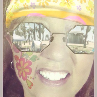 Profile Picture of Debbie Purvis (@debbiep31533) on Twitter