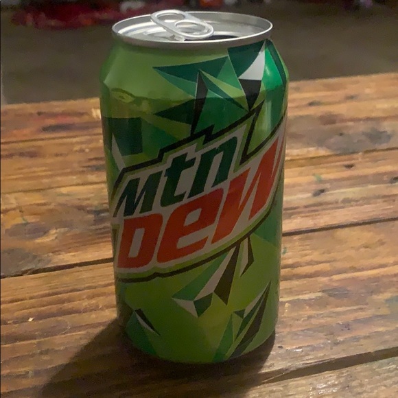 Profile Picture of Andrew Boise (@andy6586) on Poshmark