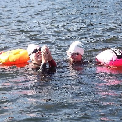 Profile Picture of Rachael & Lindsay's Charity Swim Challenge (@LongThamesSwim) on Twitter