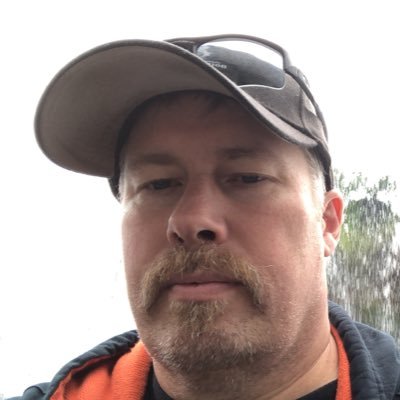 Profile Picture of Mike Nealey (@mangomac68) on Twitter
