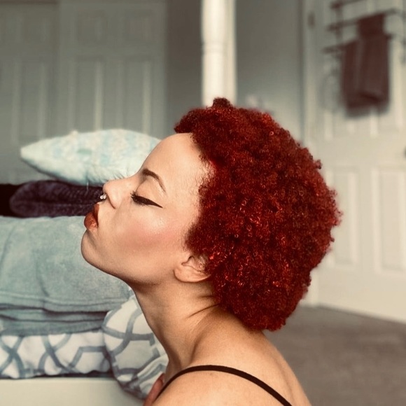 Profile Picture of Tabitha Perry (@sodatabby) on Poshmark