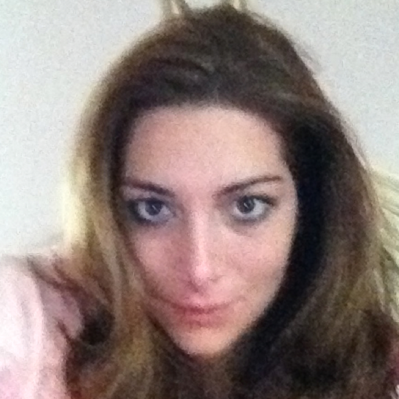 Profile Picture of Lindsay Najor (@lindsaynajor) on Poshmark