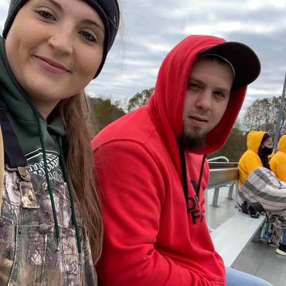 Profile Picture of Cory Hannah (@cory_hannah) on Poshmark